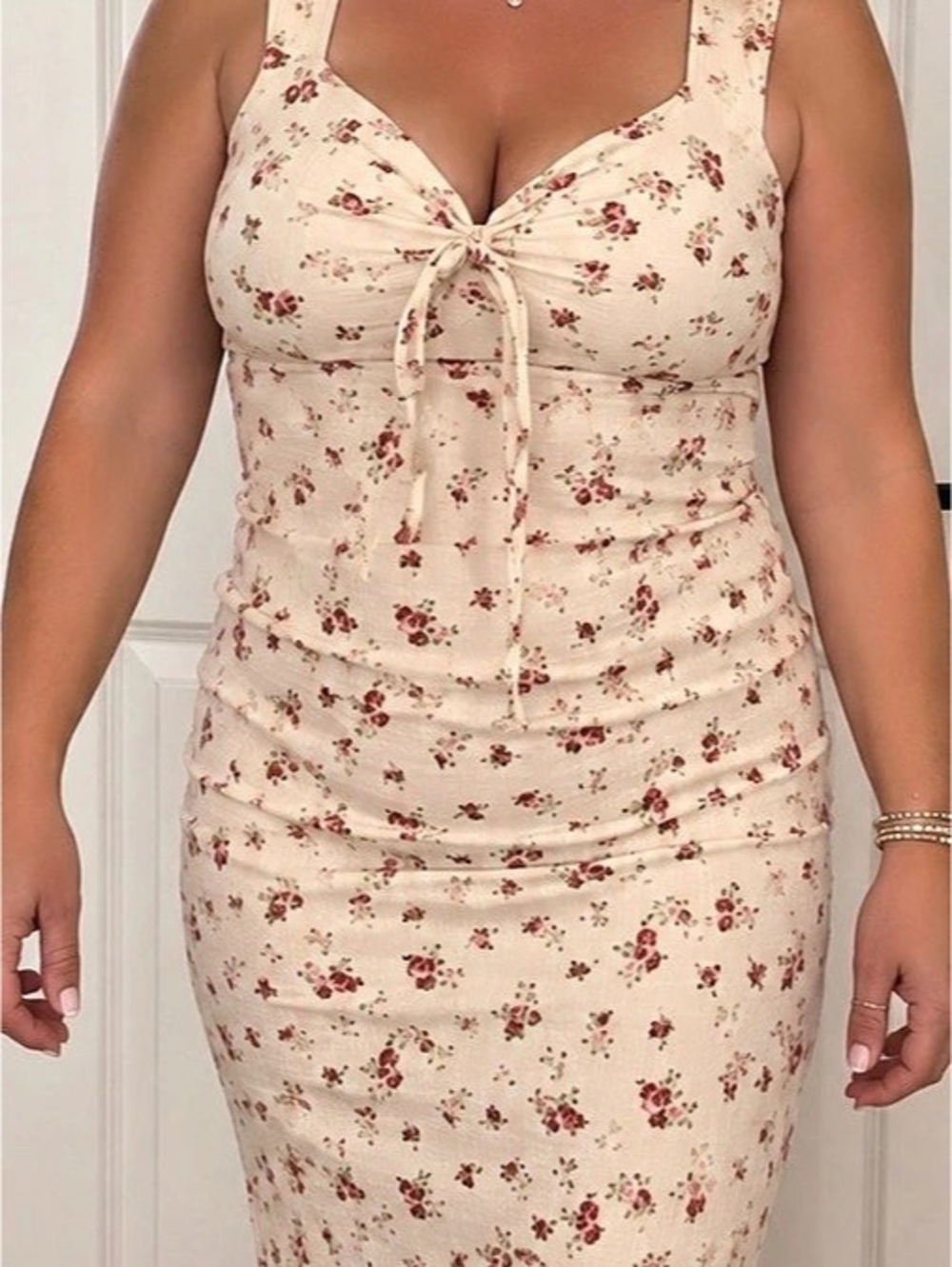 See You Monday Floral Maxi Dress in Cream & Red Size Small